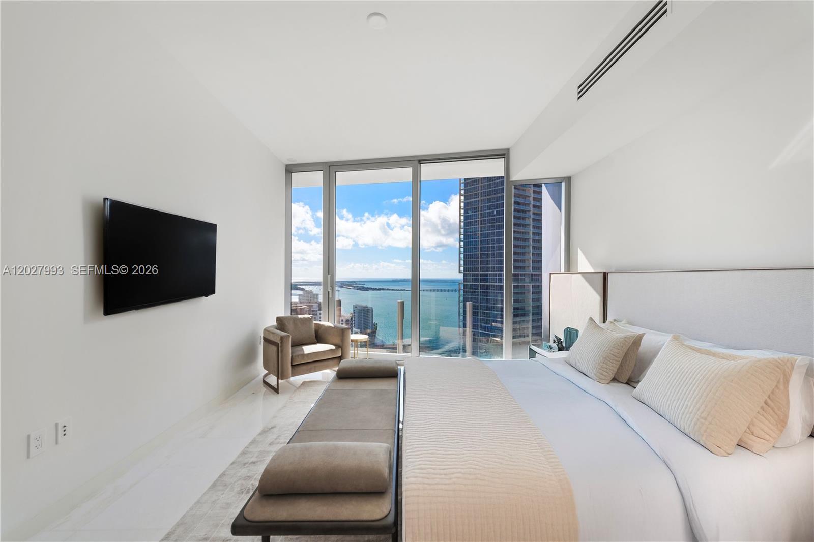 image Aston Martin Residences0
