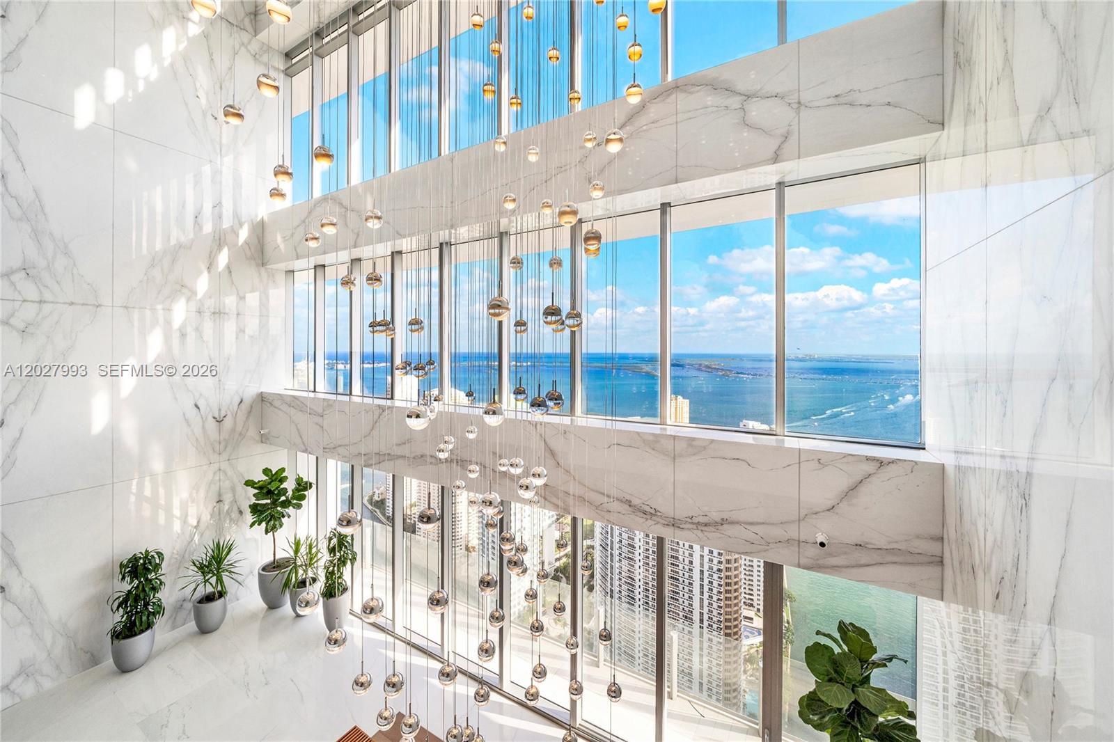 300 Biscayne Blvd Way #3905W Miami, FL 33131