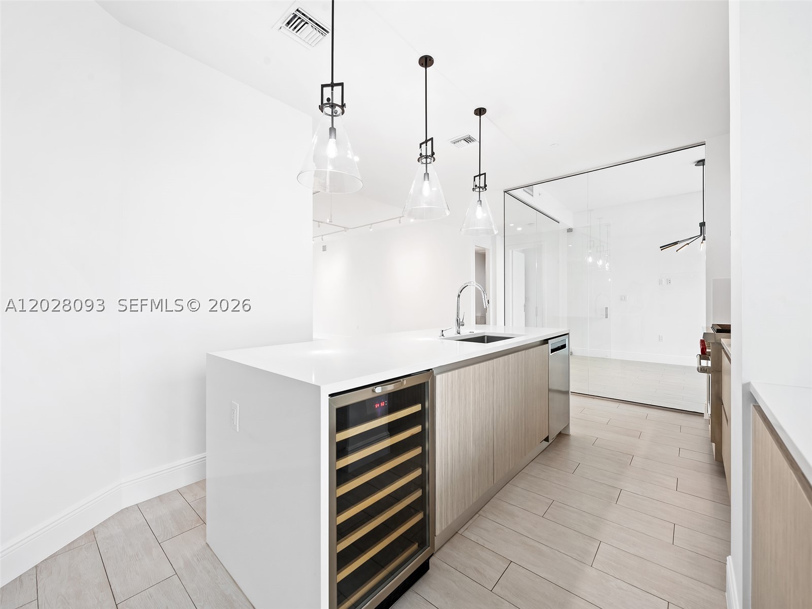 30 Isle Of Venice Dr #403 Fort Lauderdale, FL 33301