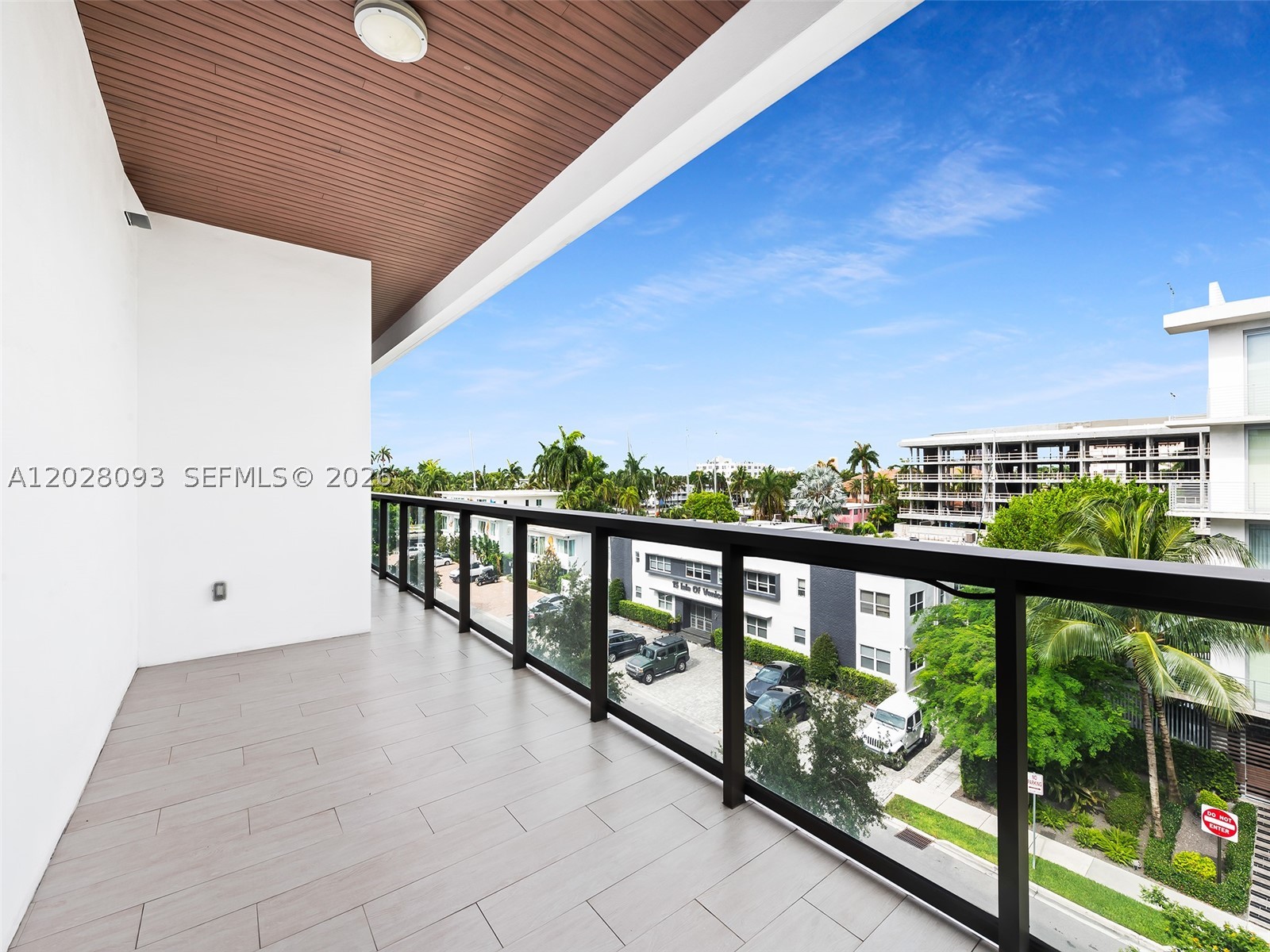 30 Isle Of Venice Dr #403 Fort Lauderdale, FL 33301