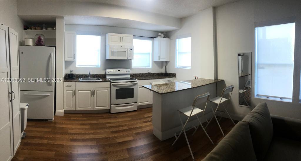 737 Jefferson Ave #103