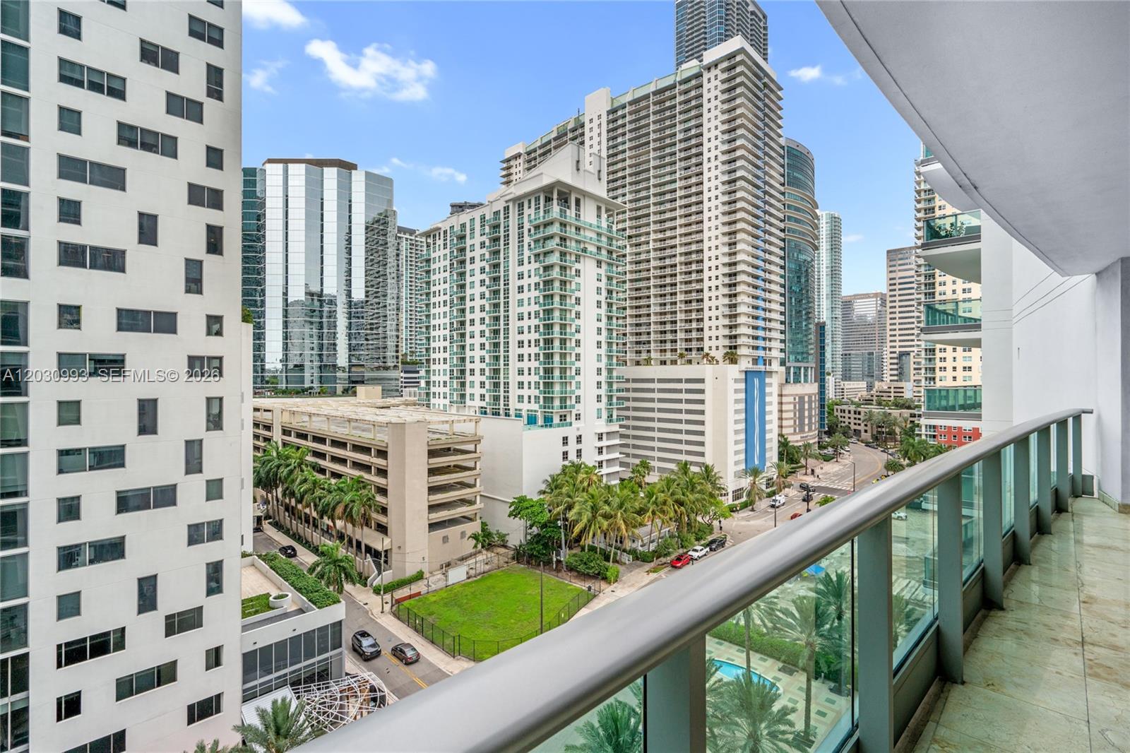 image Jade at Brickell Bay25