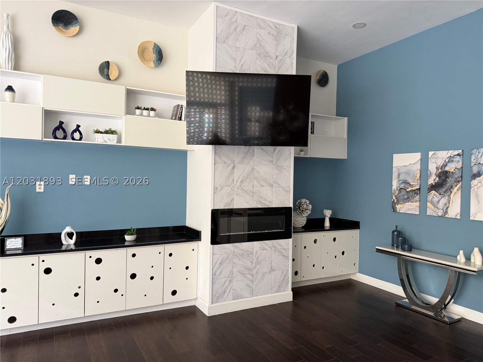 image The Venture at Aventura20