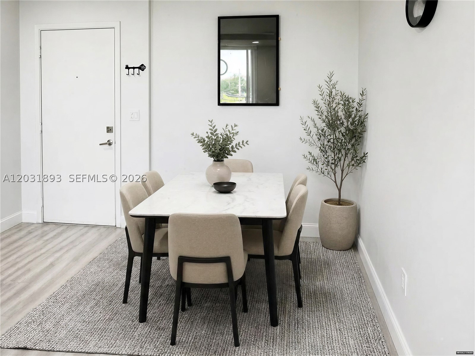 image The Venture at Aventura4