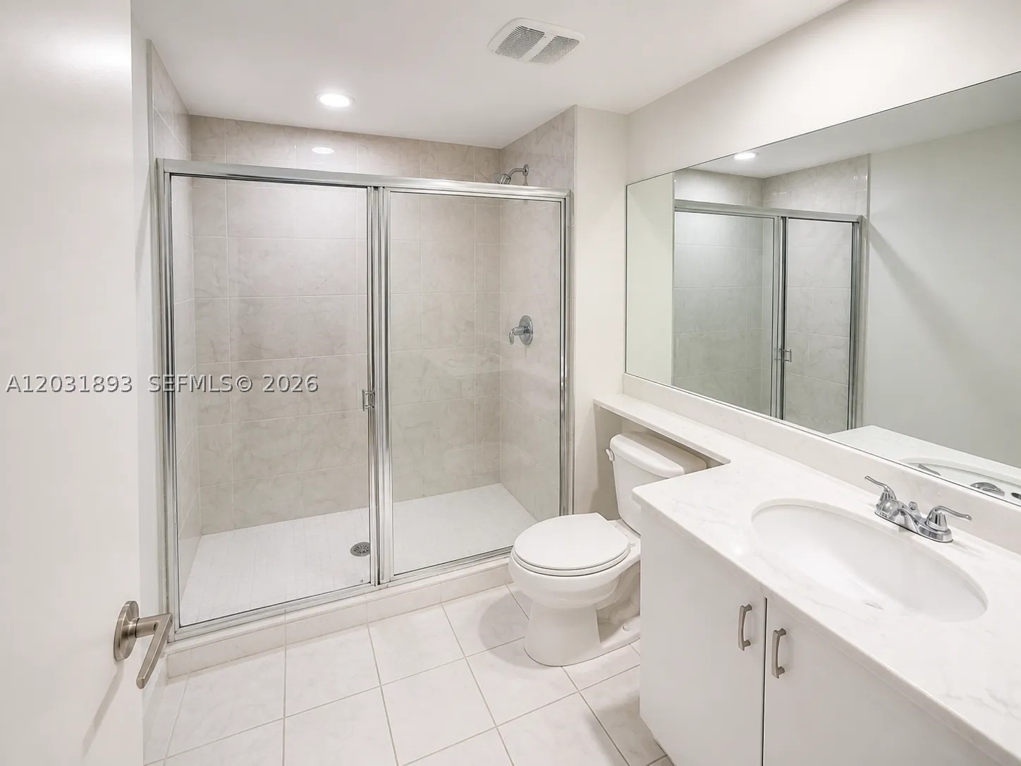image The Venture at Aventura8