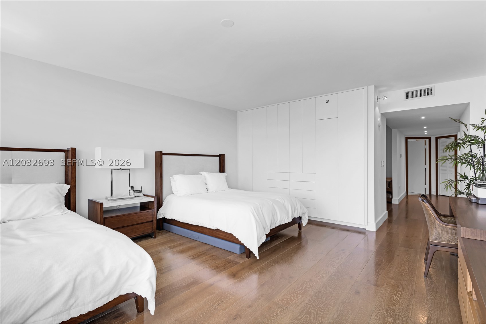 430 S Grand Bay #505 Key Biscayne, FL 33149