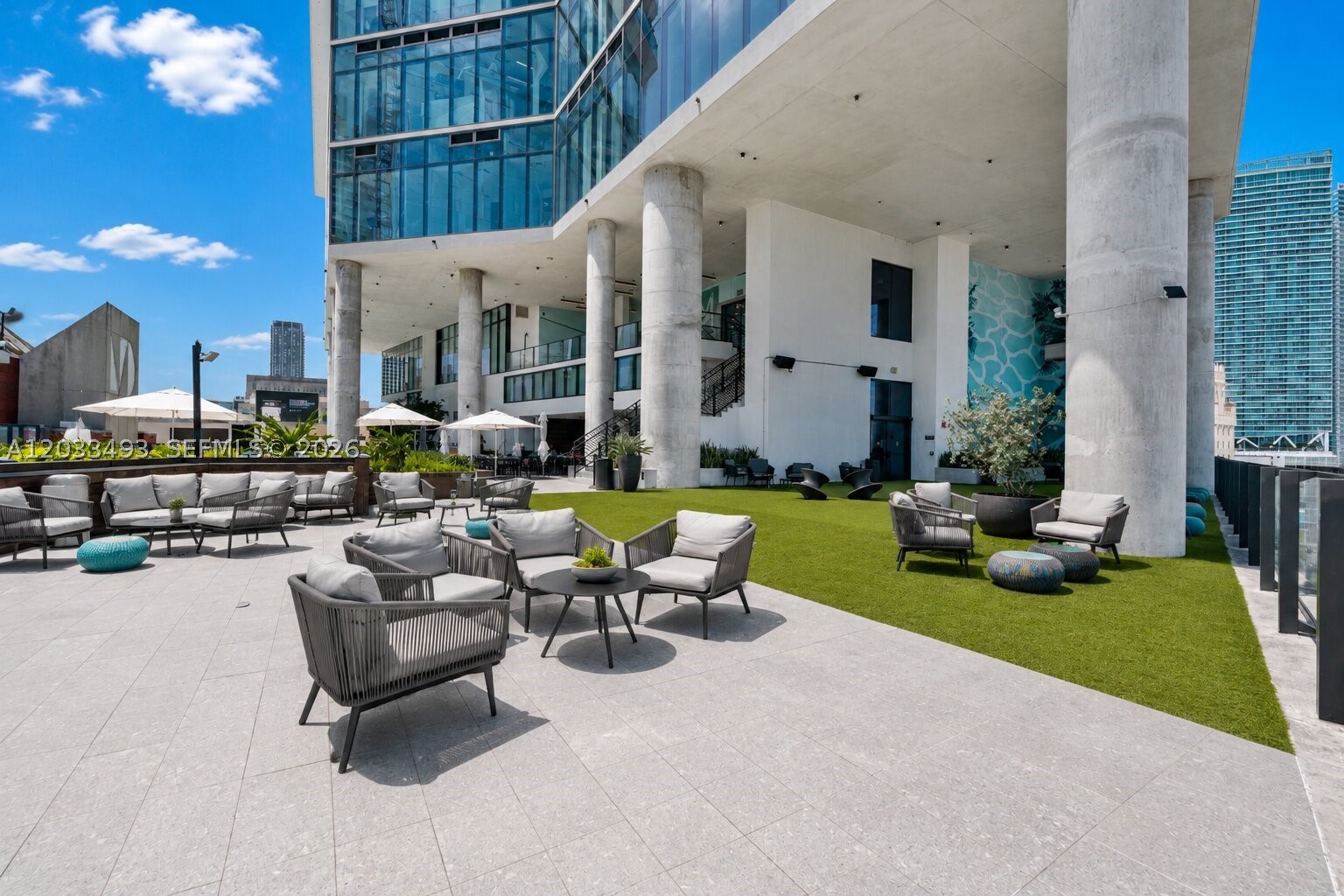 image The Elser Hotel & Residences4