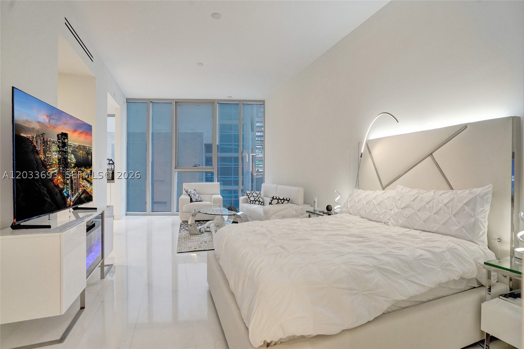 image Aston Martin Residences2