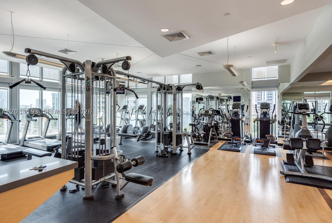 image Axis on Brickell South13