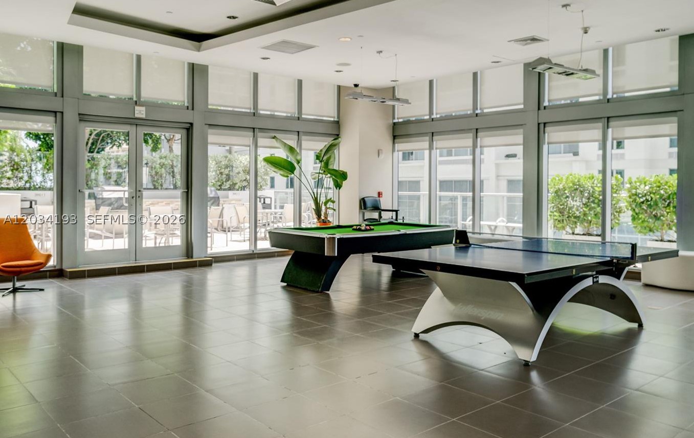 image Axis on Brickell South17