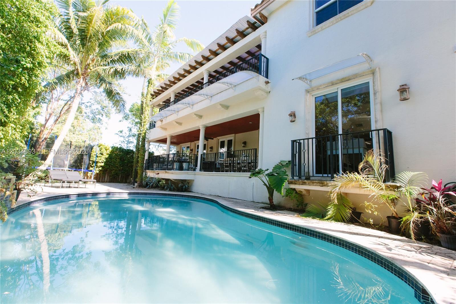 335 W Enid Key Biscayne, FL 33149