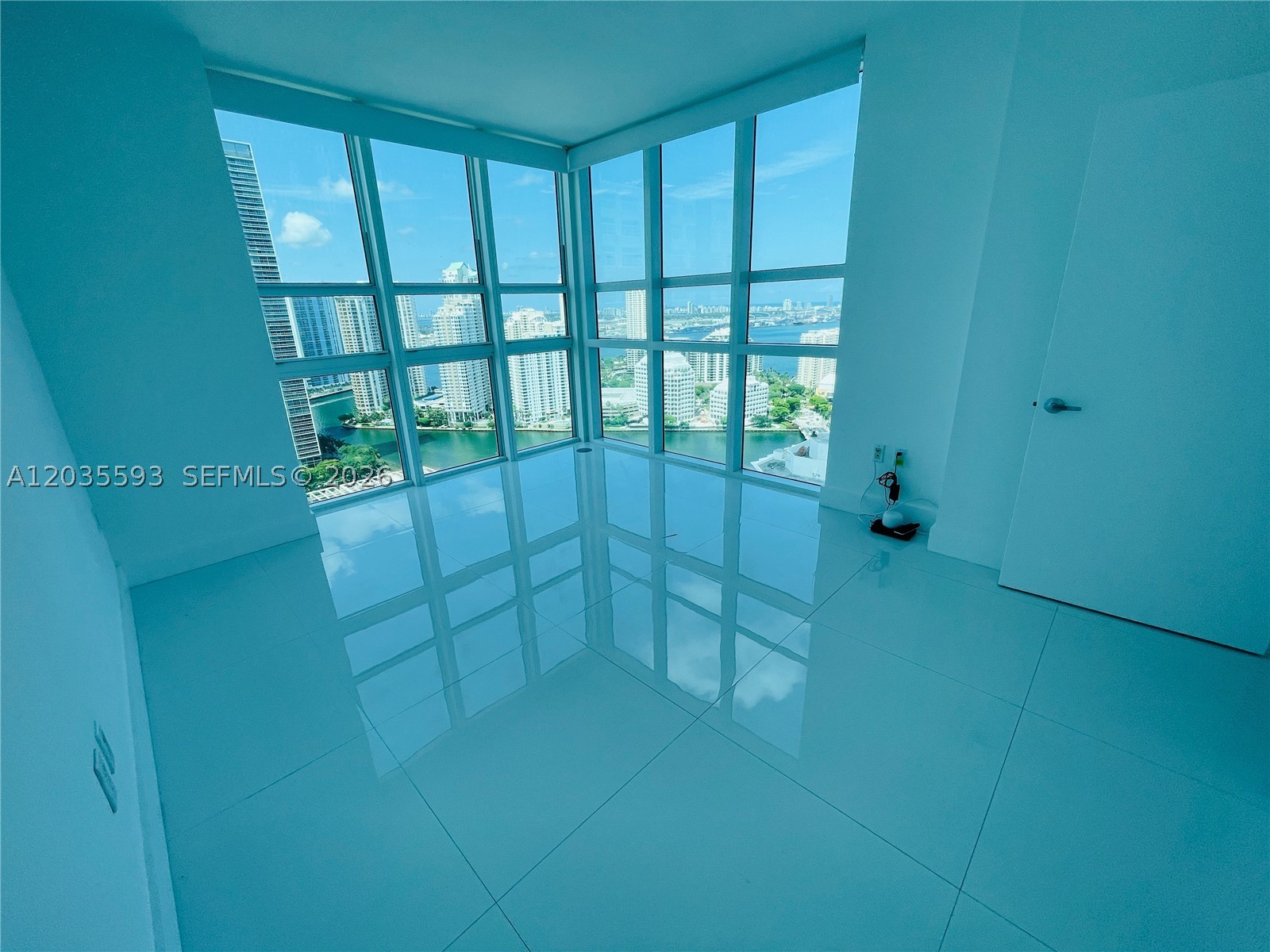 image The Plaza on Brickell East10