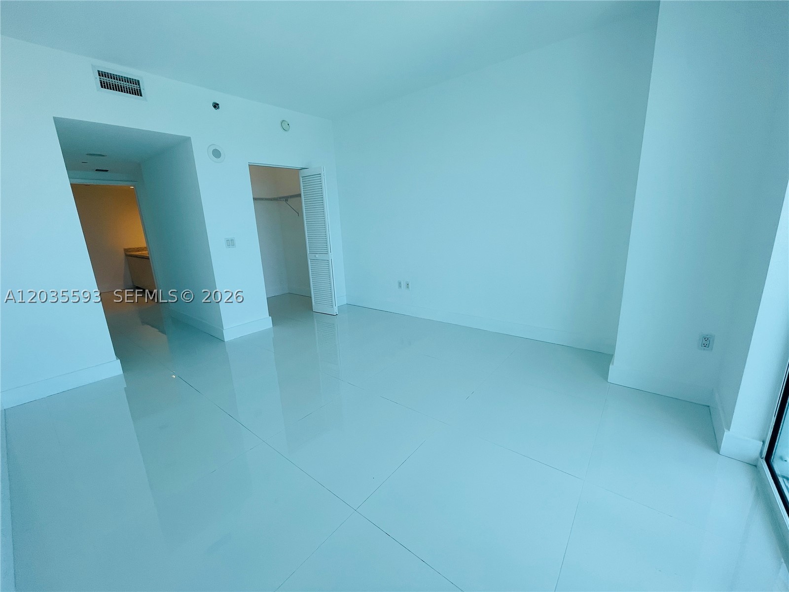 image The Plaza on Brickell East13