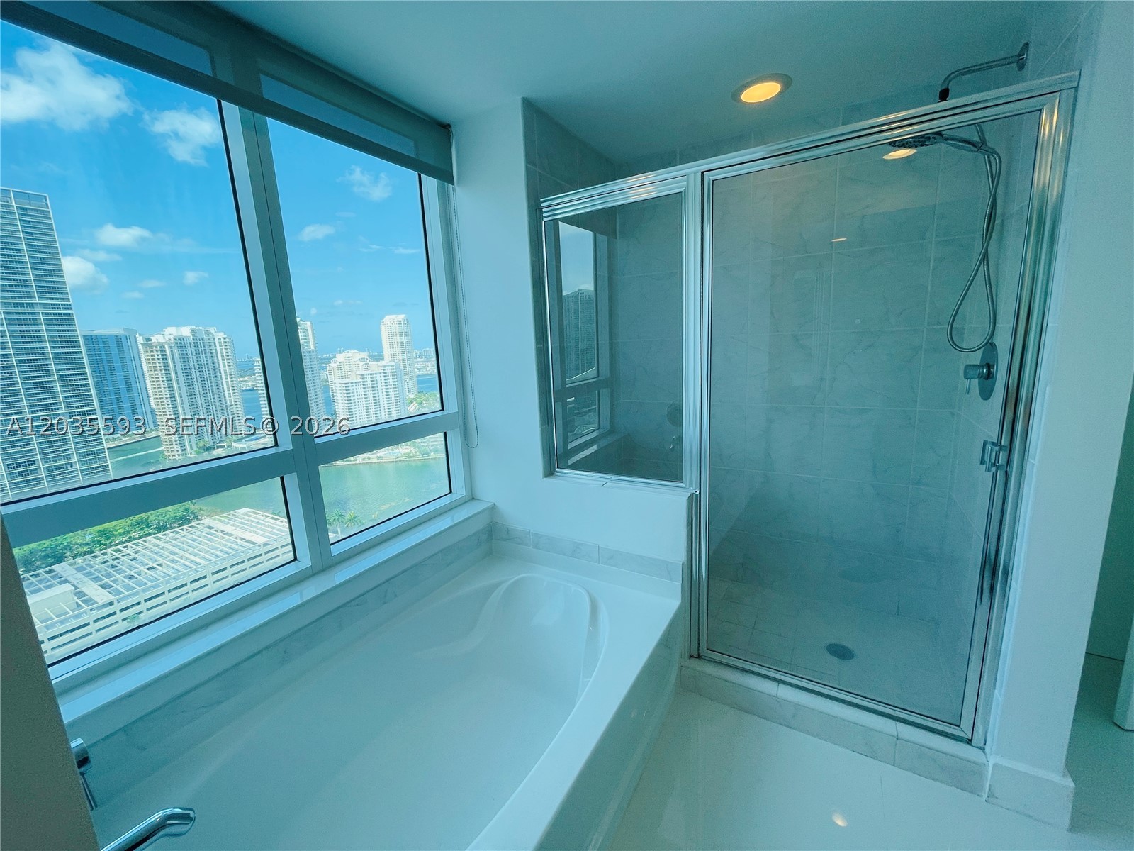 image The Plaza on Brickell East15