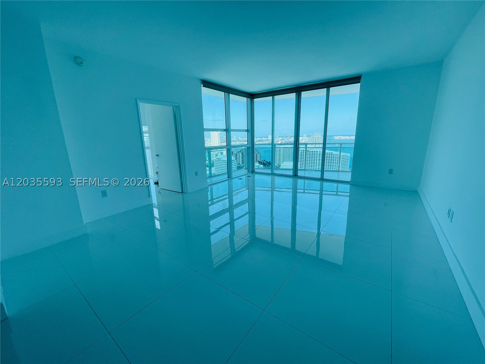image The Plaza on Brickell East7