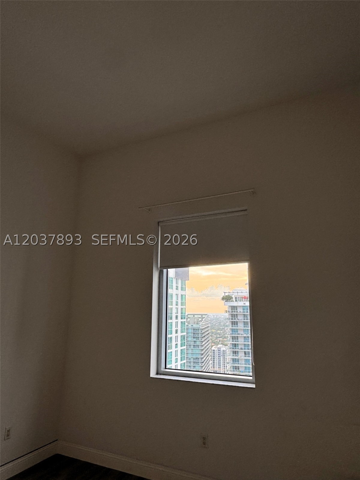 image 1060 Brickell - 106011
