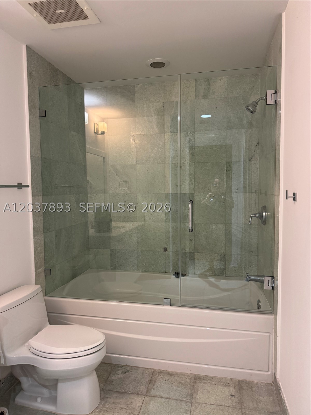 image 1060 Brickell - 106015