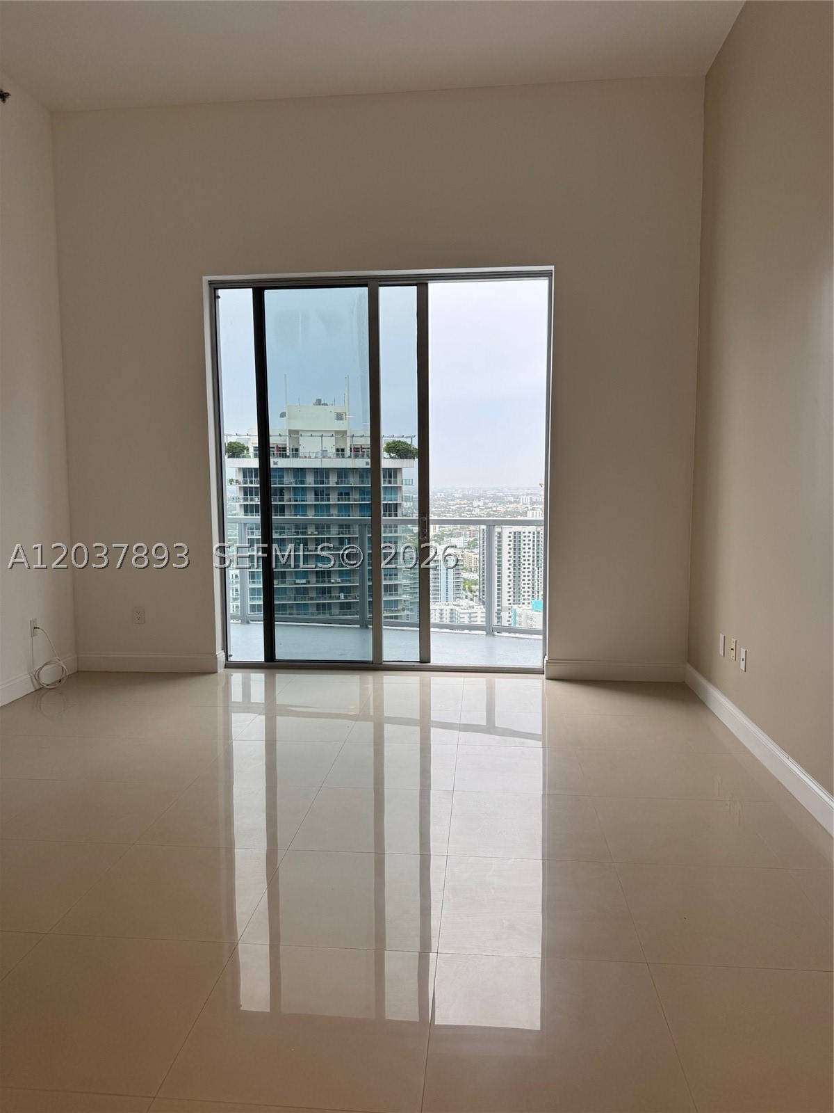image 1060 Brickell - 10605