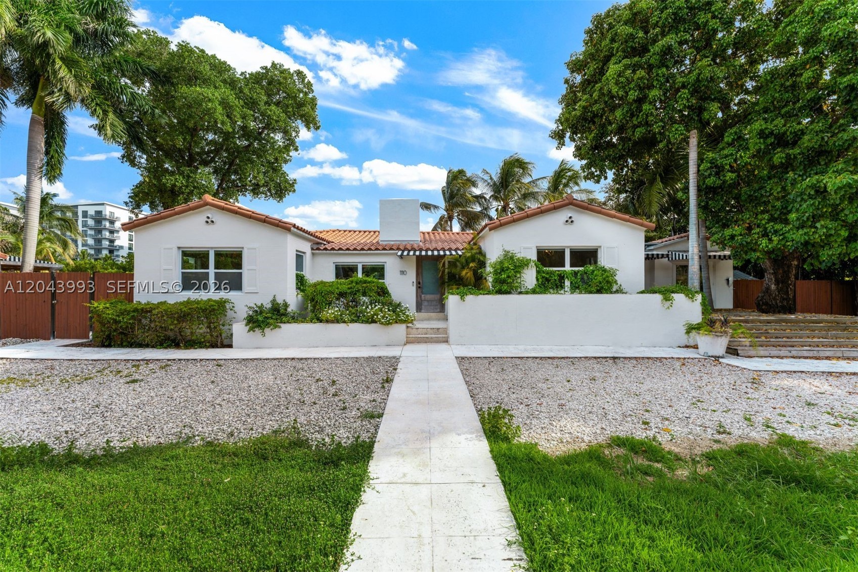 1110 NW North Riv Dr Miami, FL 33136