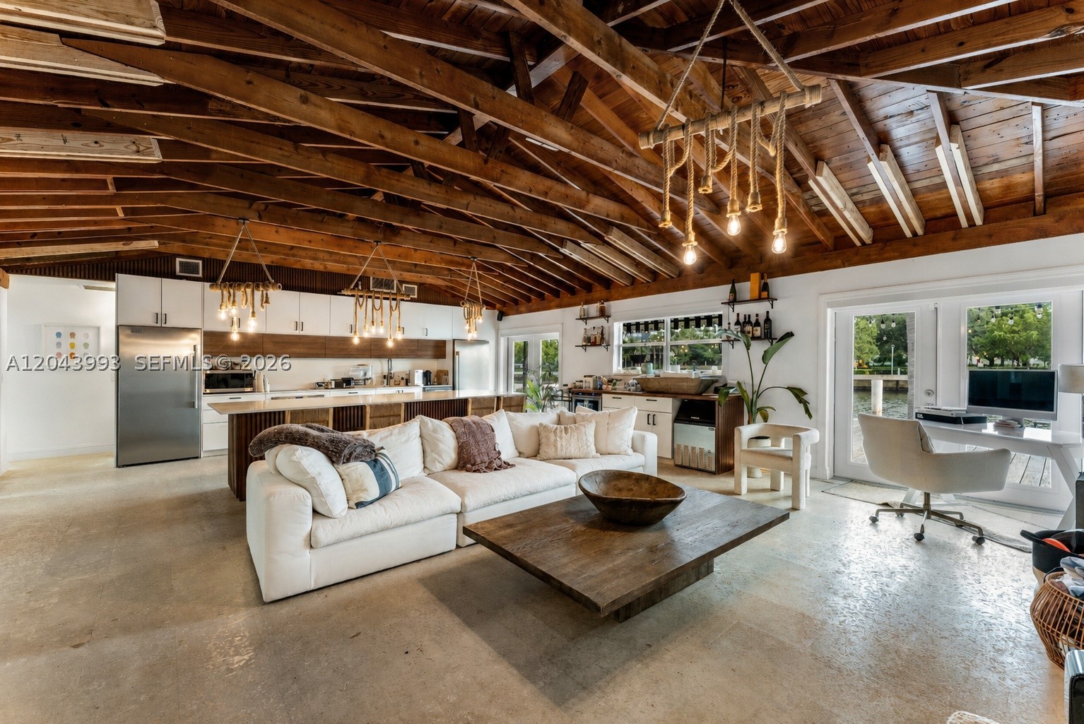 1110 NW North Riv Dr Miami, FL 33136