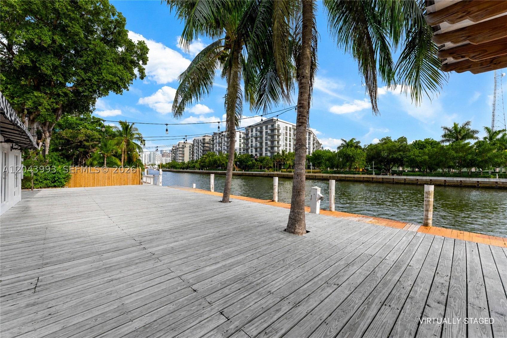1110 NW North Riv Dr Miami, FL 33136