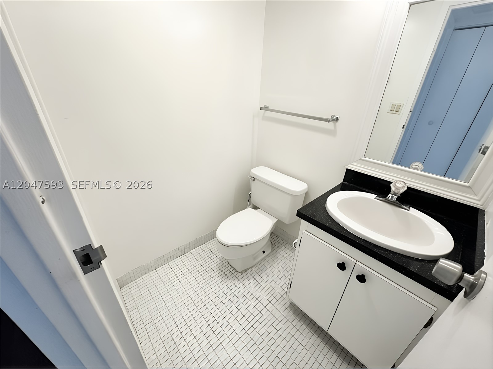 image Arlen House East7