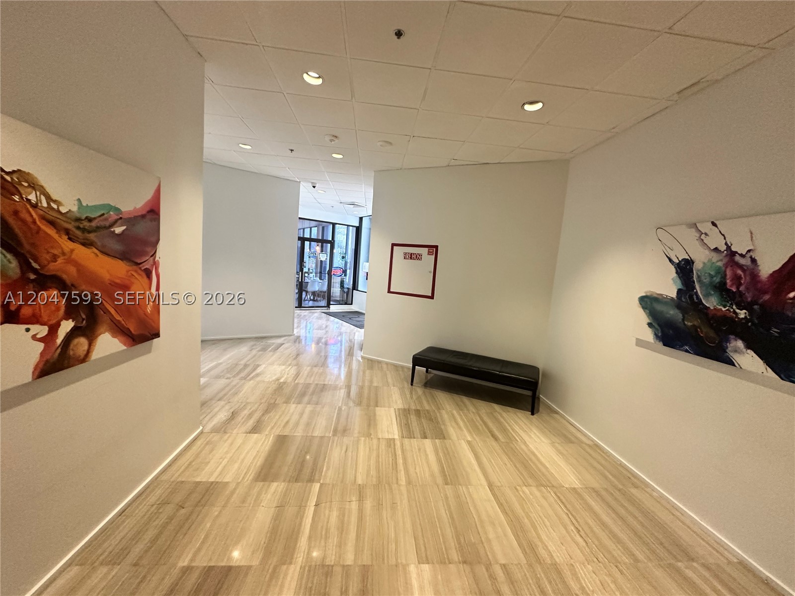 image Arlen House East8