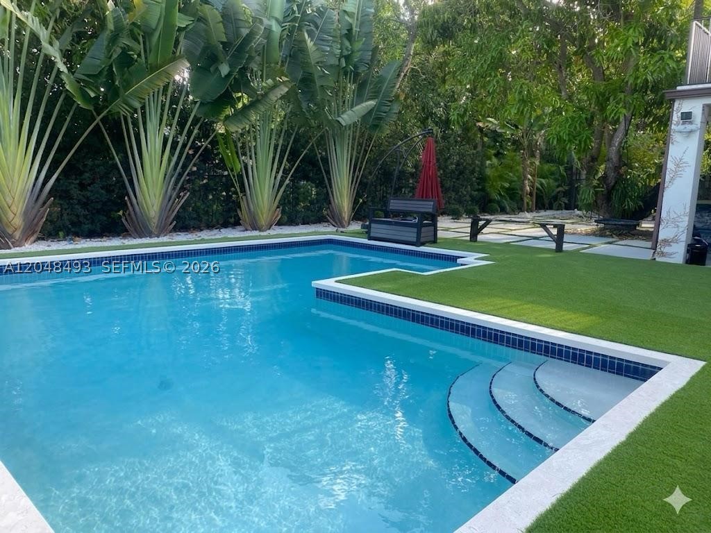 8164 SW 171st St Palmetto Bay, FL 33157