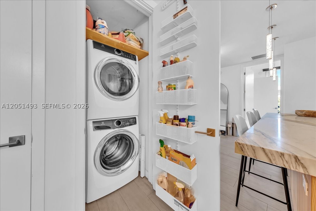image Park Grove Club Residences12