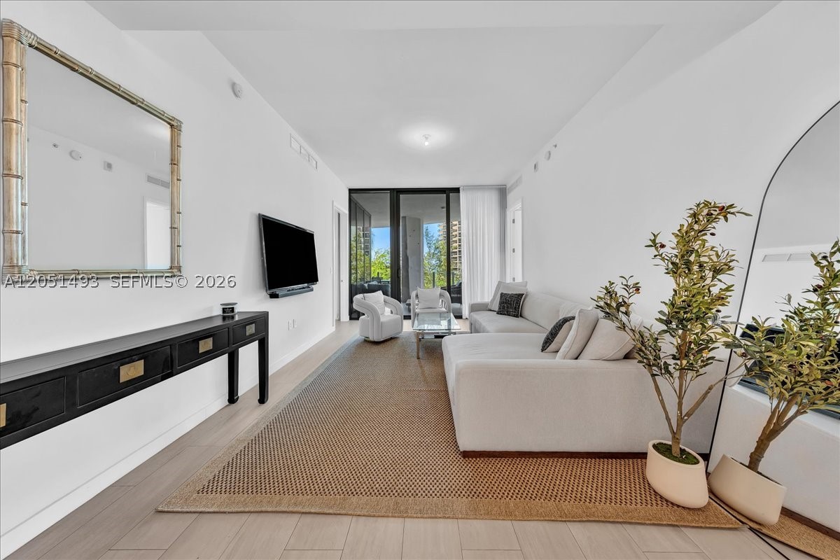 image Park Grove Club Residences15