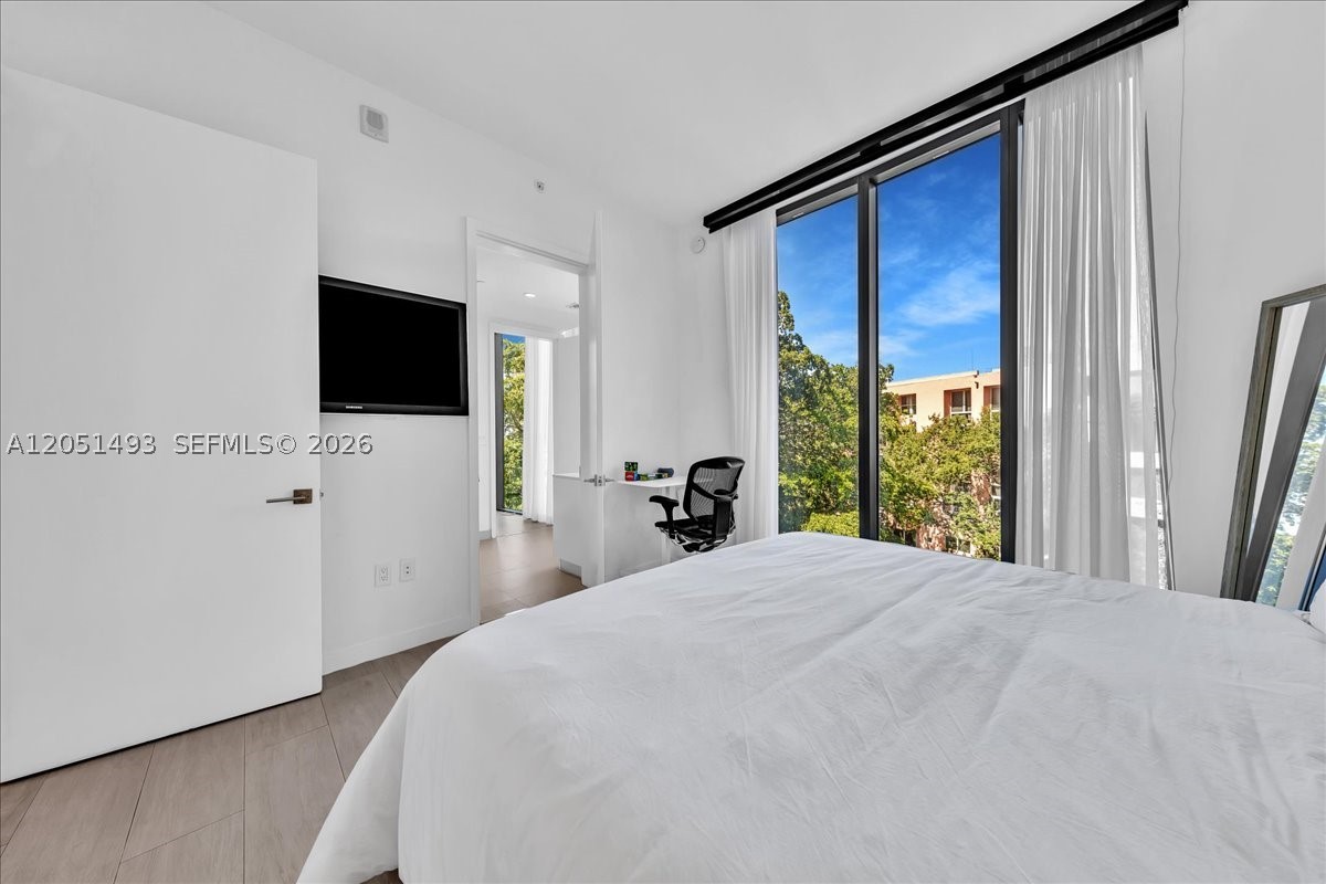 image Park Grove Club Residences30