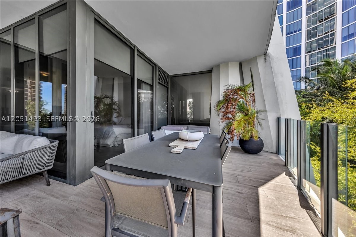 image Park Grove Club Residences41