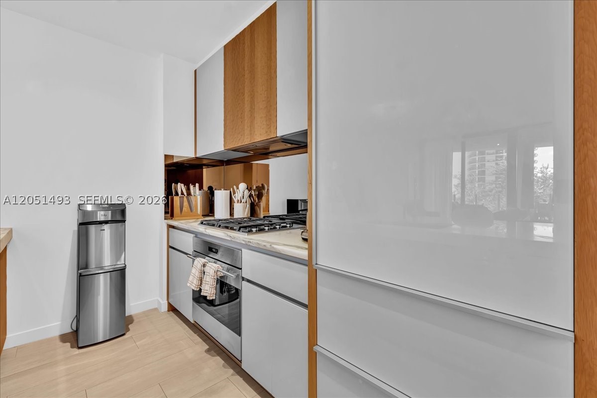 image Park Grove Club Residences8