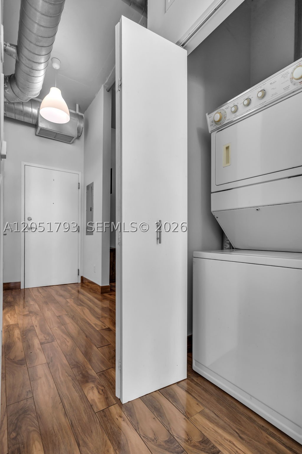 image Uptown Marina Lofts10