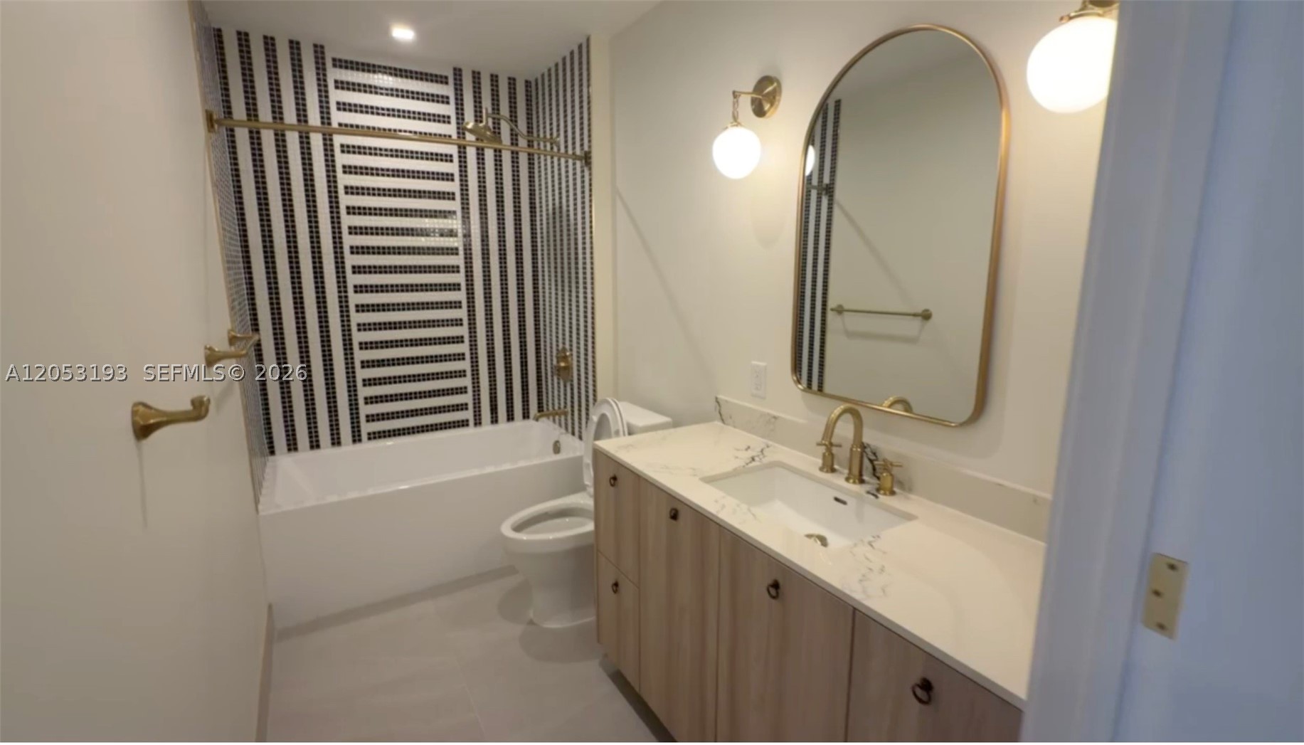 2700 NW 2nd Ave #642 Miami, FL 33127