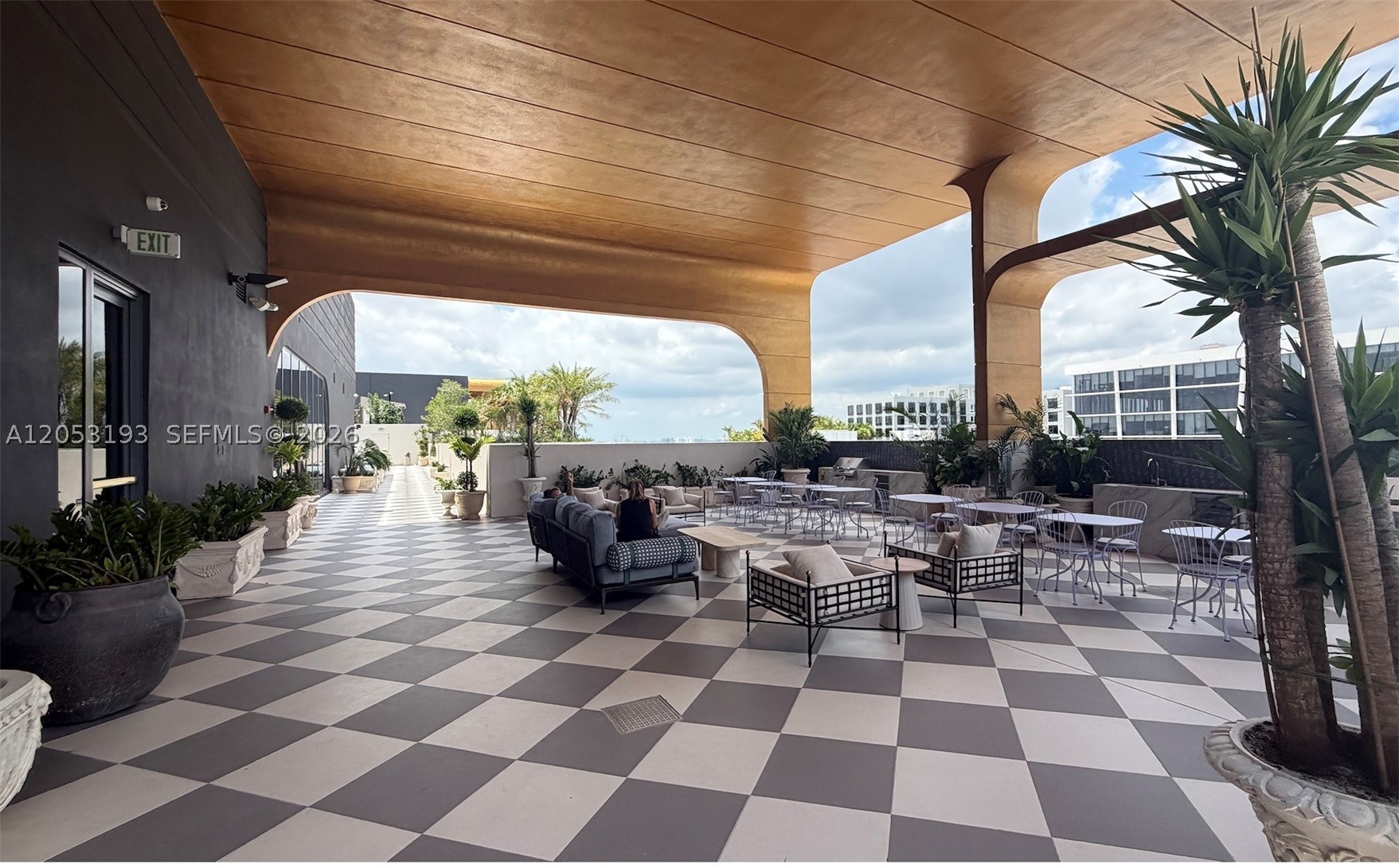 2700 NW 2nd Ave #642 Miami, FL 33127