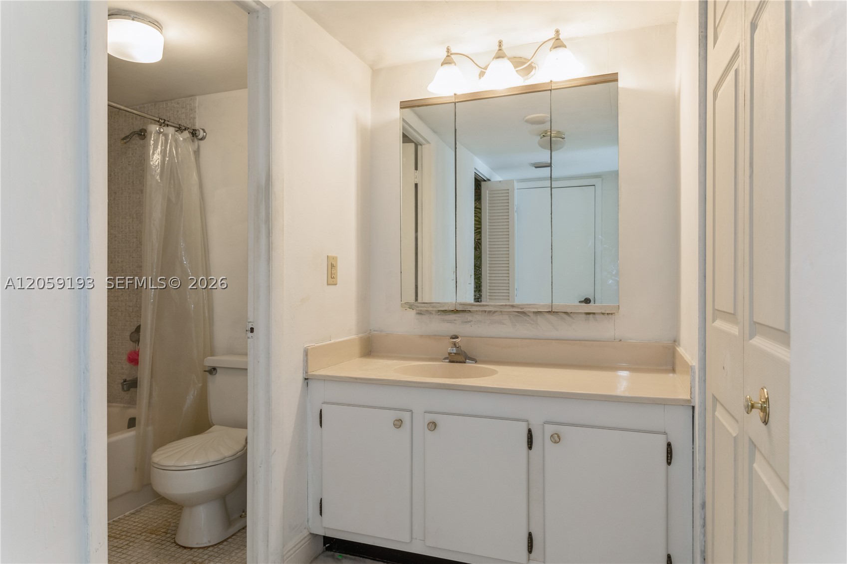 9273 Collins Ave #1101 Surfside, FL 33154