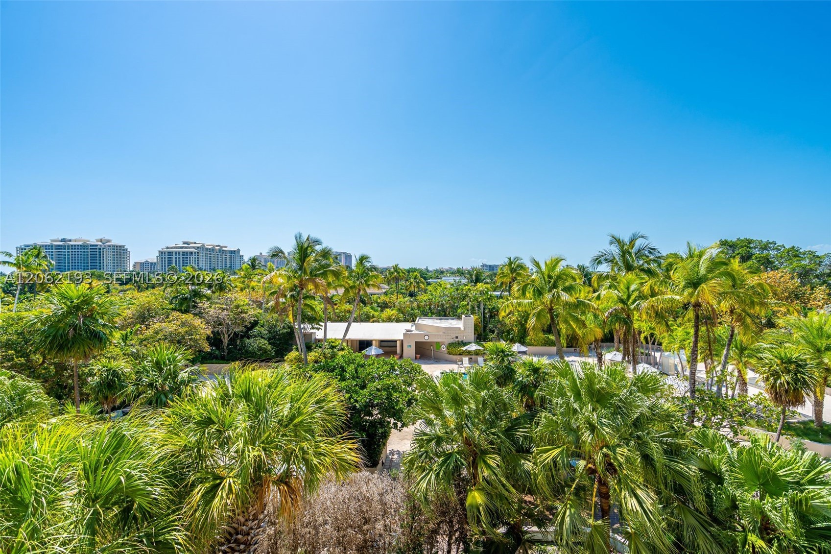 image Emerald Bay at Key Colony1