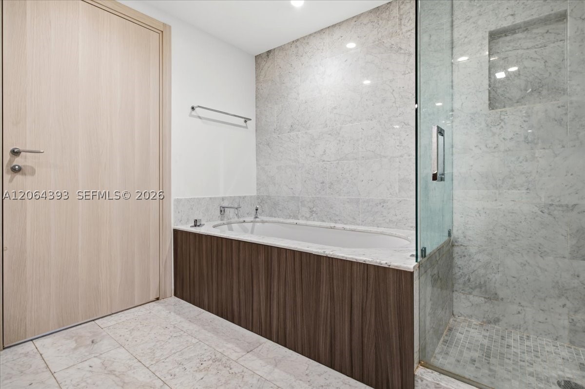 image Brickell Flatiron14