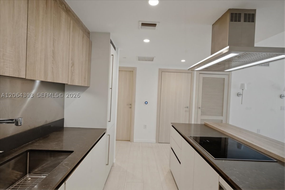 image Brickell Flatiron5