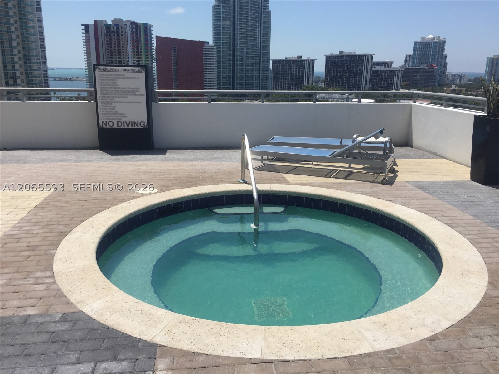 image Infinity at Brickell11