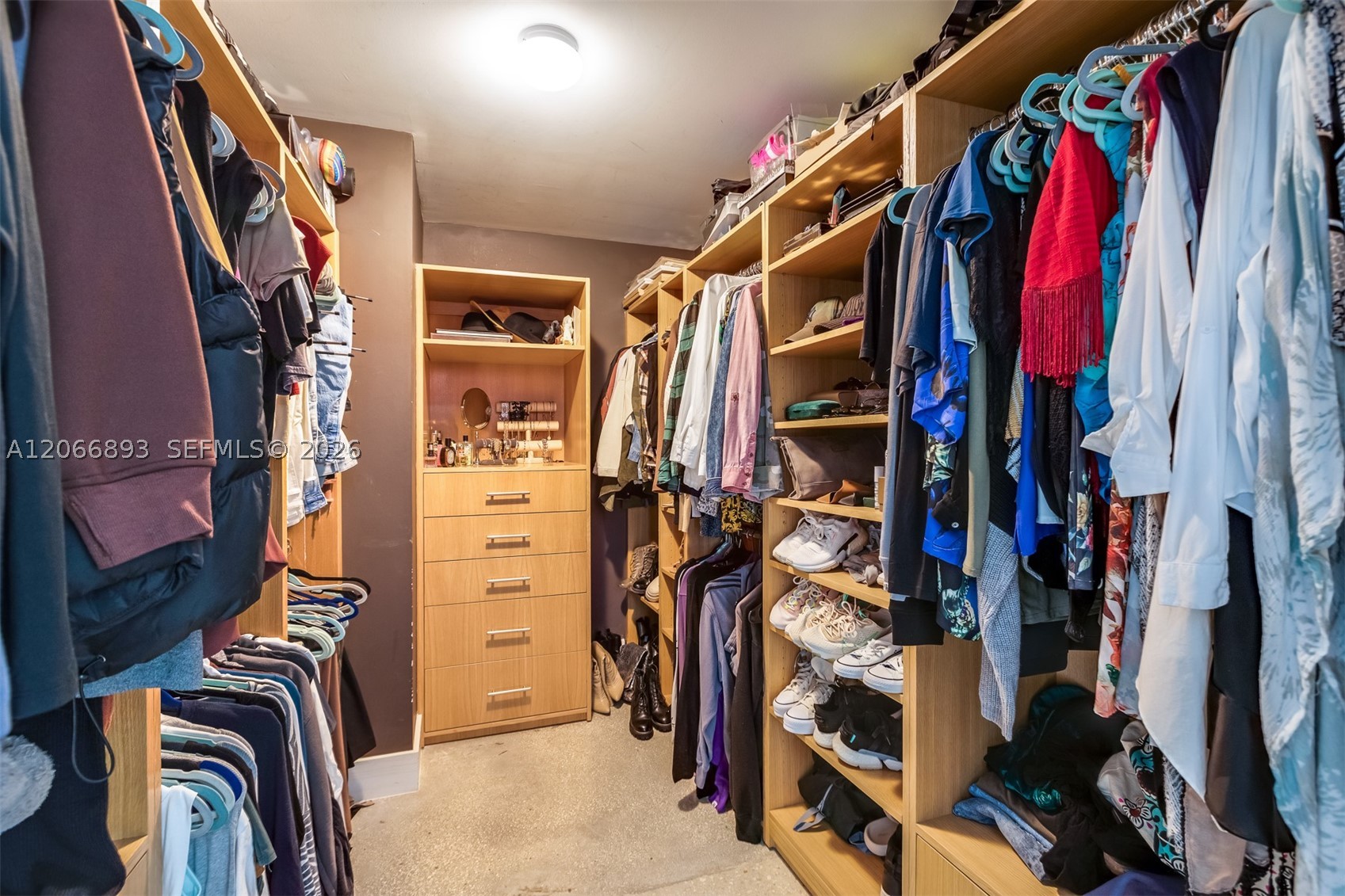 image The Loft 211