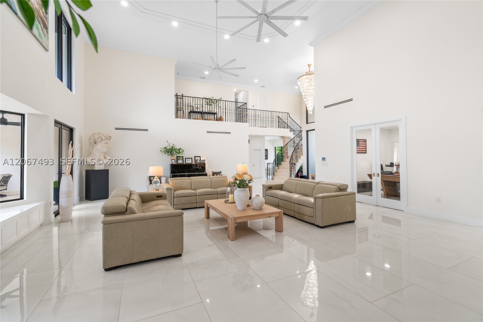 5720 SW 128th St Pinecrest, FL 33156