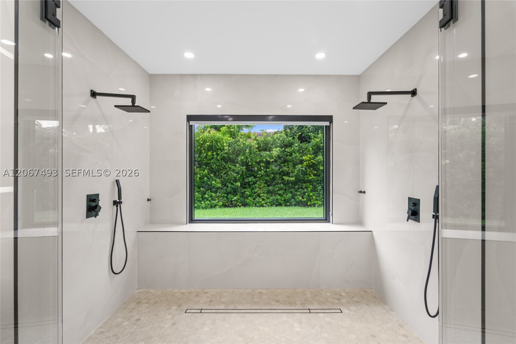 5720 SW 128th St Pinecrest, FL 33156