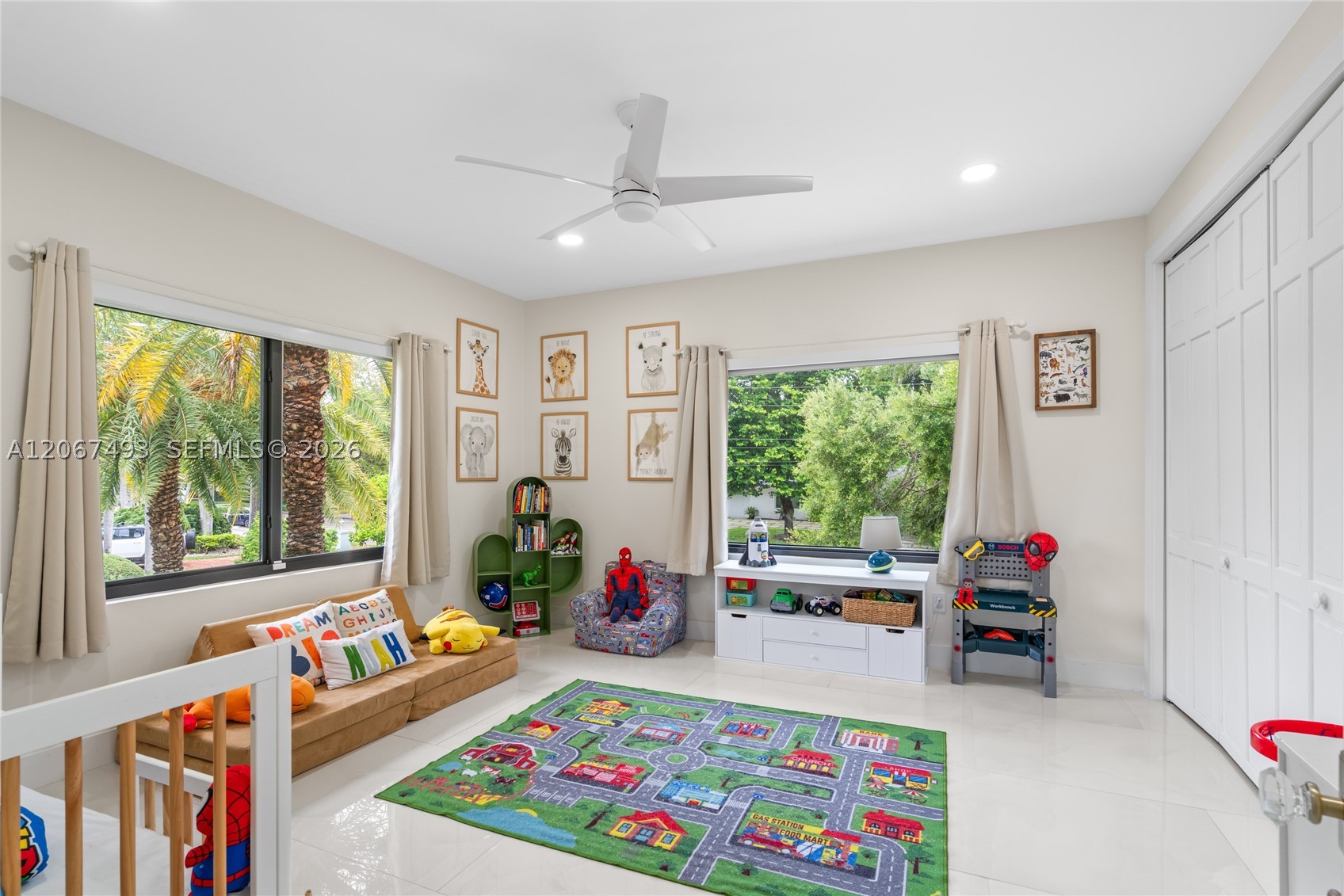 5720 SW 128th St Pinecrest, FL 33156