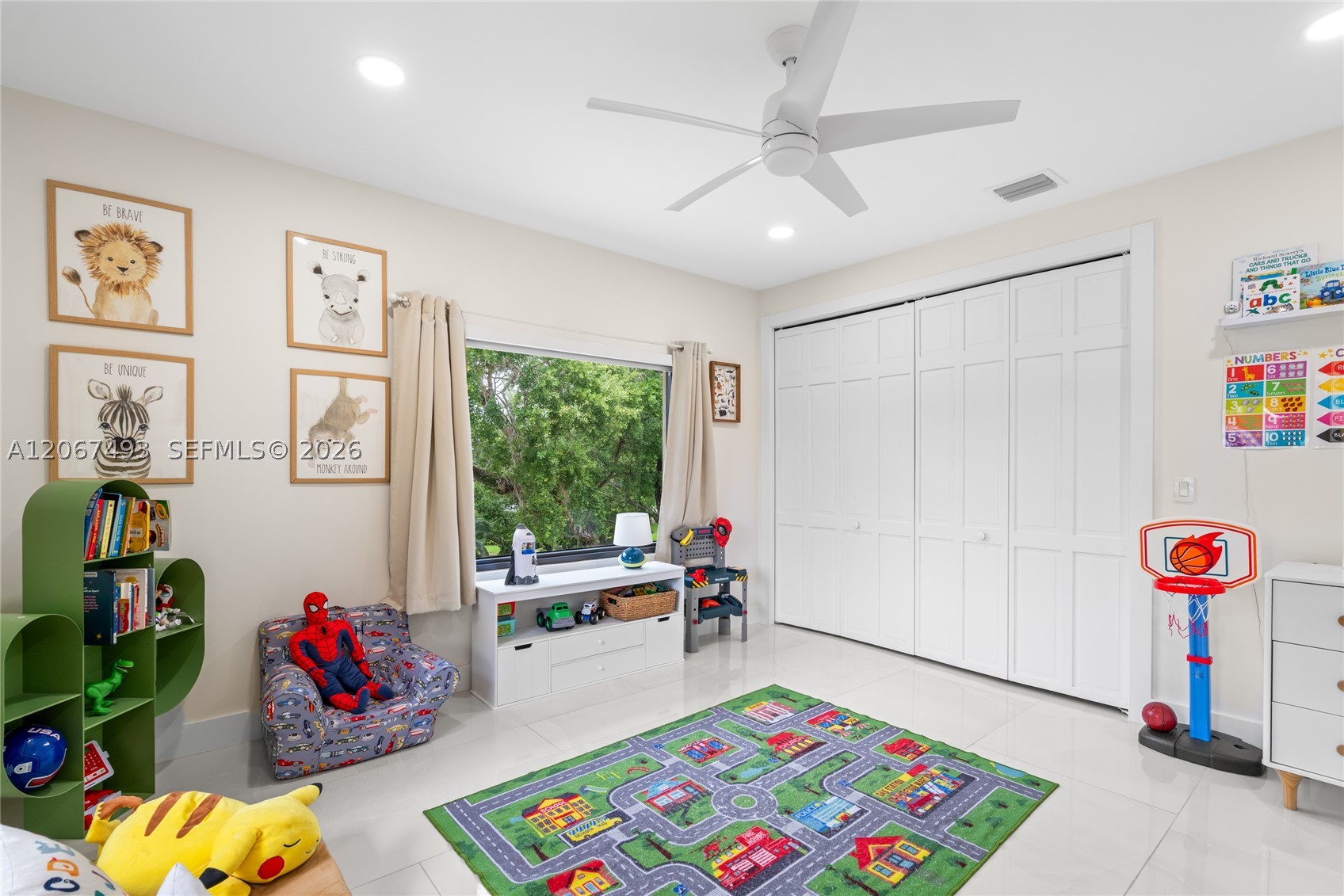 5720 SW 128th St Pinecrest, FL 33156