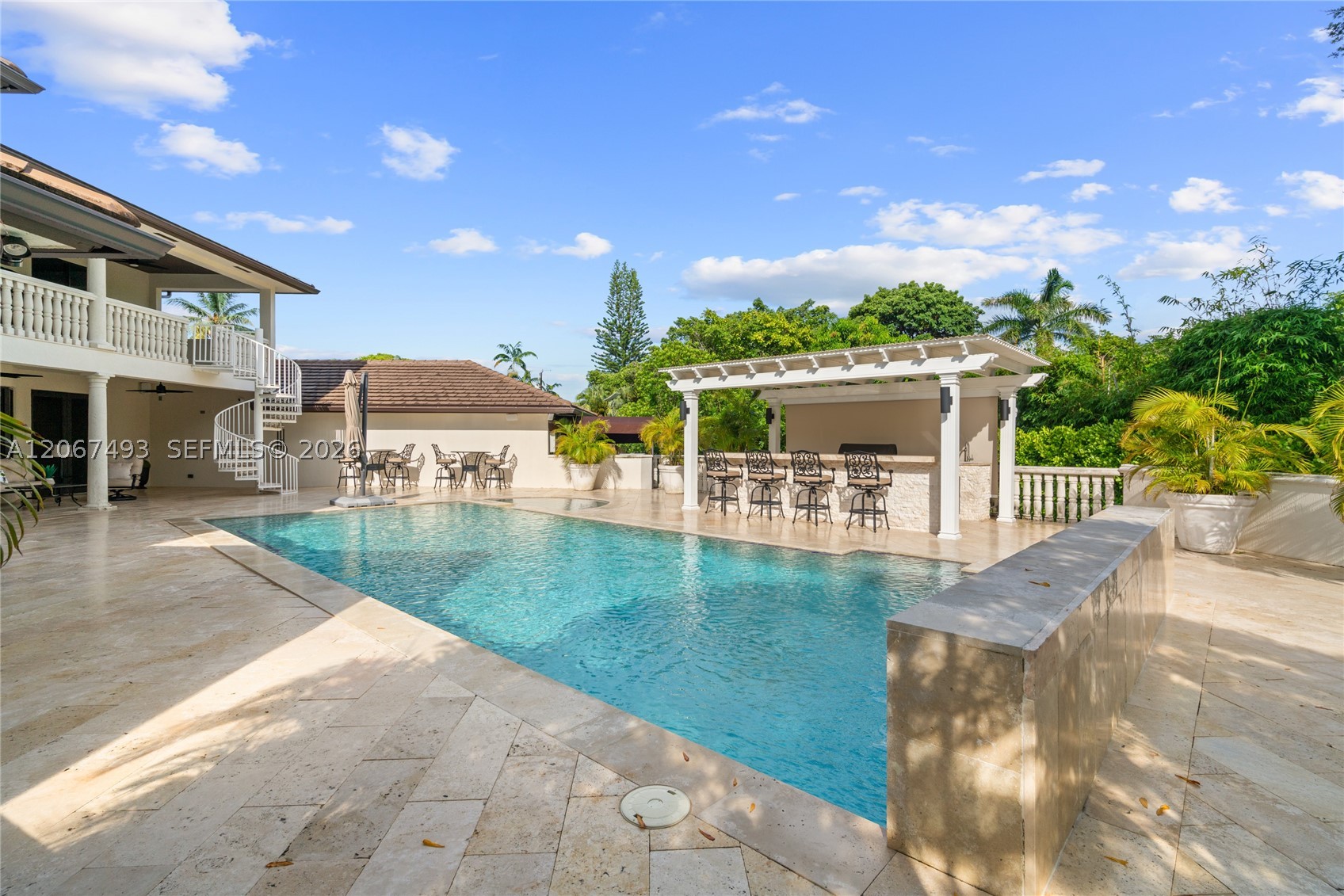 5720 SW 128th St Pinecrest, FL 33156