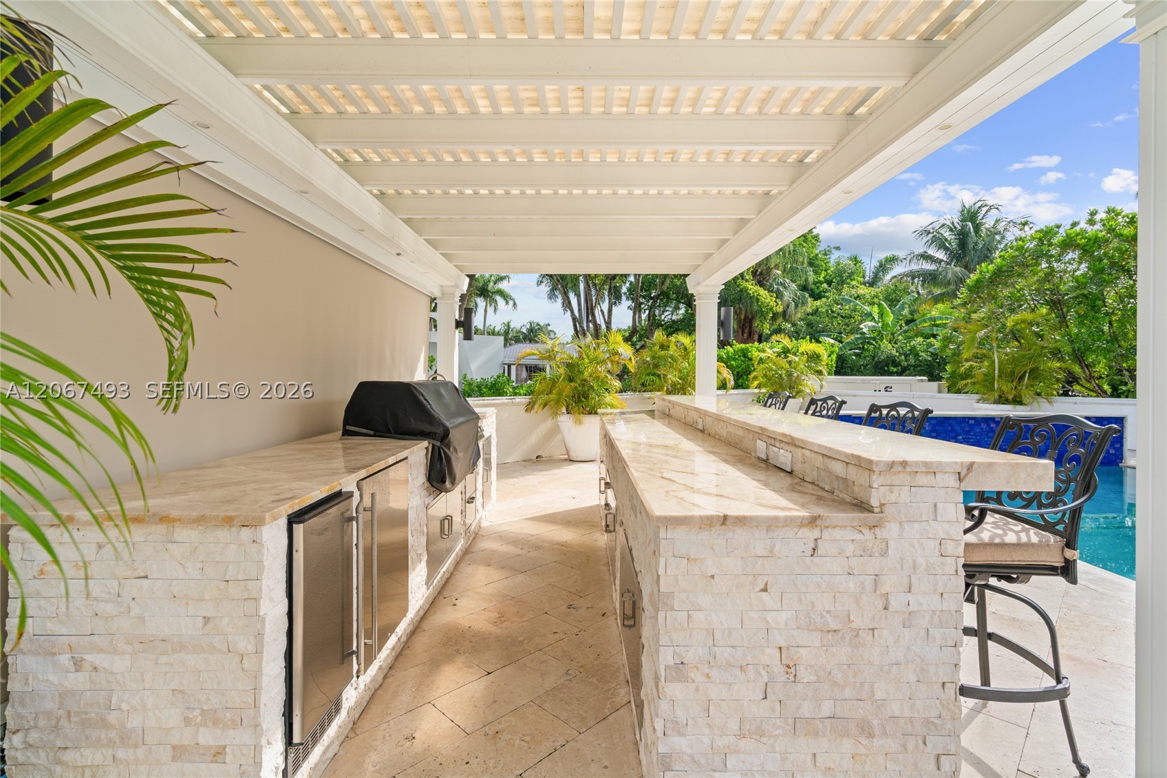 5720 SW 128th St Pinecrest, FL 33156