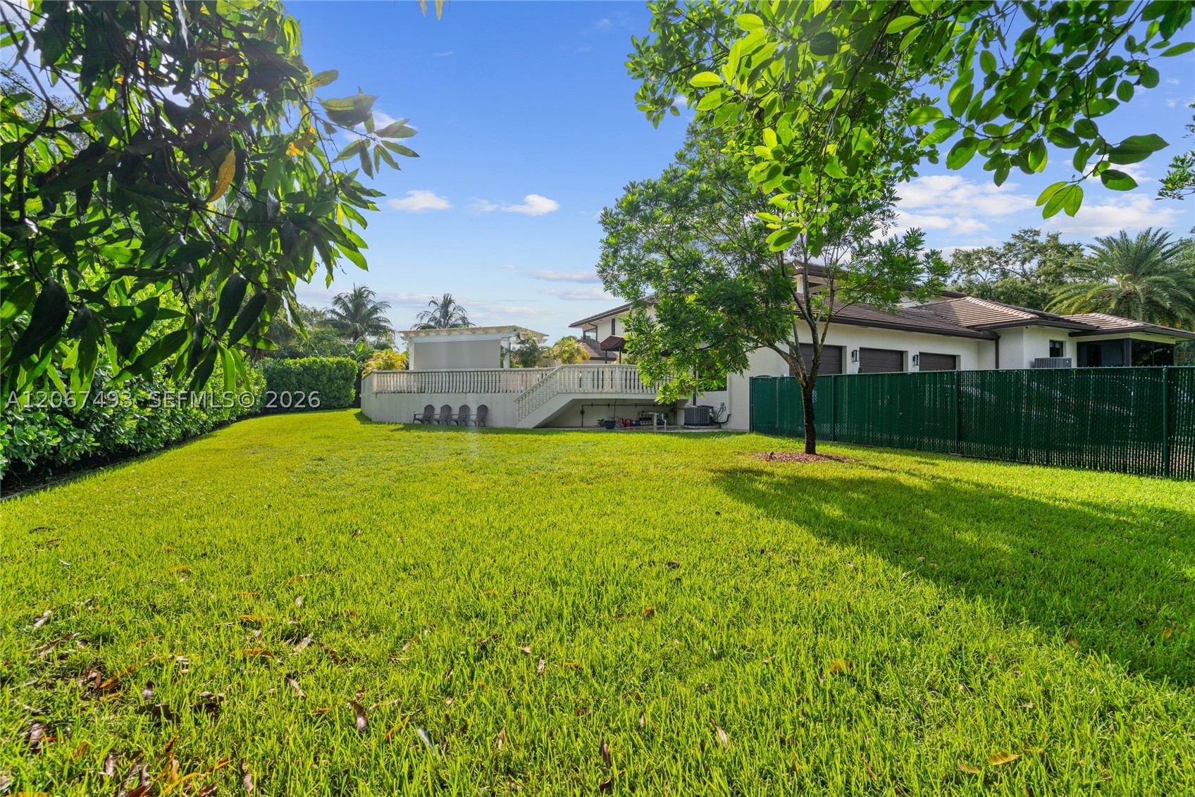 5720 SW 128th St Pinecrest, FL 33156