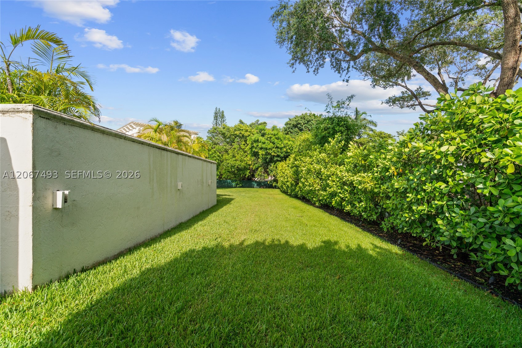 5720 SW 128th St Pinecrest, FL 33156